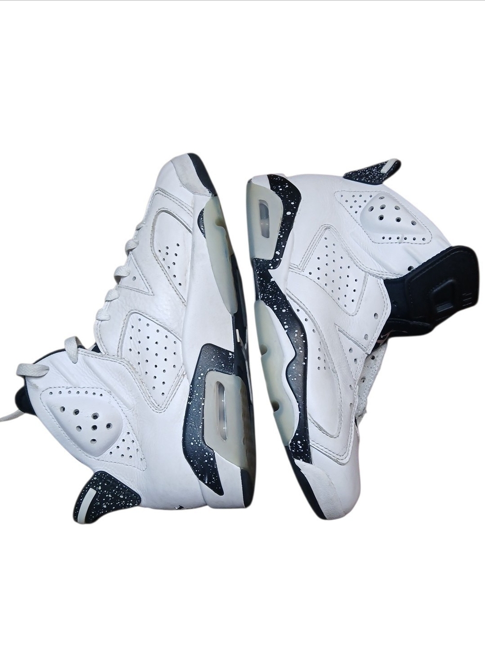 Jordan Men's White and Black Speckled Basketball Sneakers